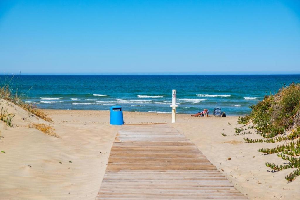 Apartamentos El Sol A 20 Metros Del Mar Дения Экстерьер фото